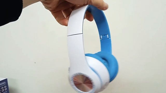 Блютуз Наушники + Радио + AUX + Mp3- плеер смотреть онлайн