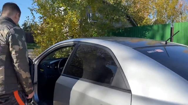 24 ЧАСА НА КРЫШЕ МАШИНЫ С КОТАМИ И СОБАКОЙ смотреть онлайн