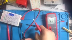 Probador LED Presentación de testadores de tiras LED , el UNI-T UT659A y LED TV Backlight Tester