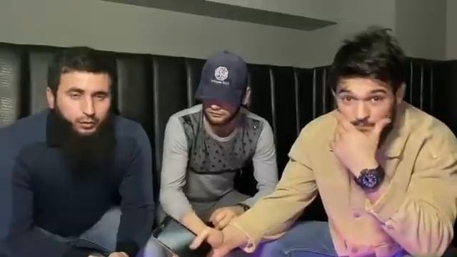 Полное видео с Таджиками оскорбившие Чоршанбе смотреть онлайн