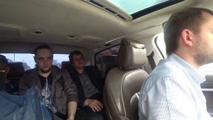 Мопс заехал в роддом. Москва день 2