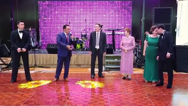 Создатель грандиозных свадеб по всему Казахстану - Руслан Искаков | Лучший тамада Алматы смотреть онлайн