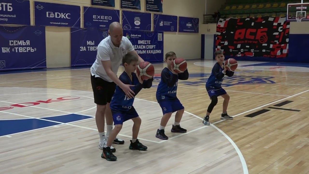 Стойки. Тройная угроза смотреть онлайн