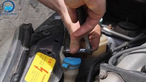 Установка амортизатора капота на Chery Kimo / Чери Кимо