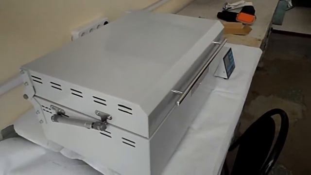 Печь конвекционного оплавления Магистр-ПКО в работе.