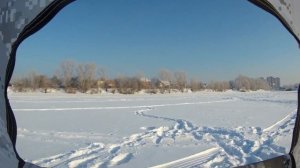 Экстримальная рыбалка в - 35! Зимняя рыбалка в Новосибирске.