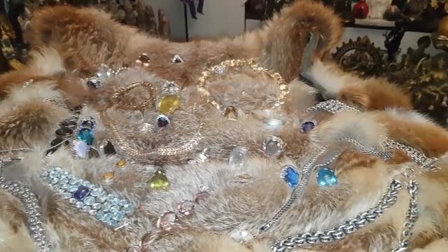 НА ВЕЛИКОЕ БОГАТСТВО..ОЧЕНЬ СИЛЬНЫЙ ОБРЯД..ДЛЯ ВСЕХ..ИНГА ХОСРОЕВА смотреть онлайн