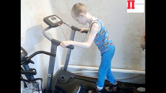 Влог:делаем уроки/пеку пироги/укладка/беговая дорожка смотреть онлайн