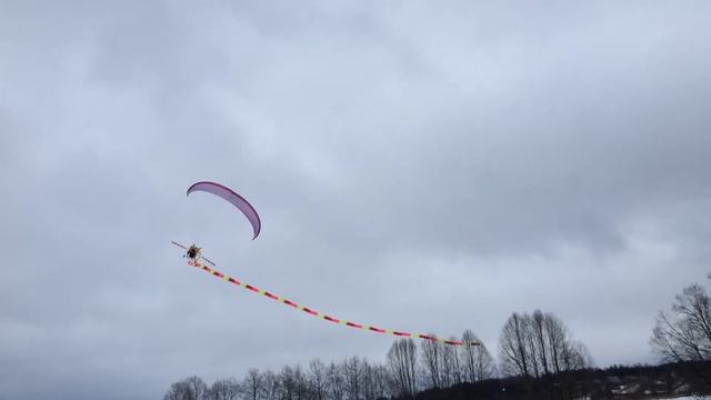 Тверь, Аэродром Волжанка, Весенний Аэро фестиваль, Игорь Потапкин в роли дракона. смотреть онлайн