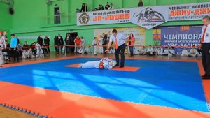 Мурдашнв Влад (красный пояс,Биробиджан)- Семёнов Никита (синий пояс,Биробиджан)