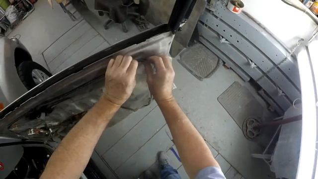 Как разобрать переднюю и заднюю двери автомобиля Toyota Land Cruiser 100. смотреть онлайн