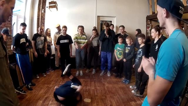 Манкис, Арчи, Савва, Рома Т. - Курган, Кулёма, Мирон, Игрок смотреть онлайн