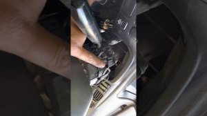 Замена замка зажигания на мазда кронус все просто !