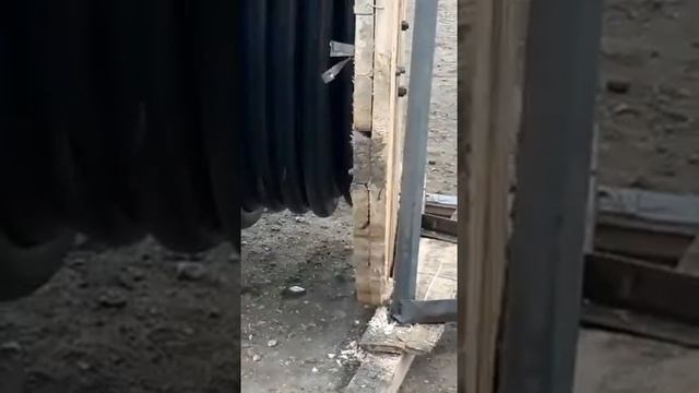 Протяжка кабеля ПВПУ 3*240. Солнечная электростанция в Старомарьевке. смотреть онлайн