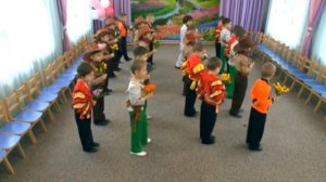 Вход на утренник "8 Марта”.  Старшая группа детсада № 160 г. Одесса 2018