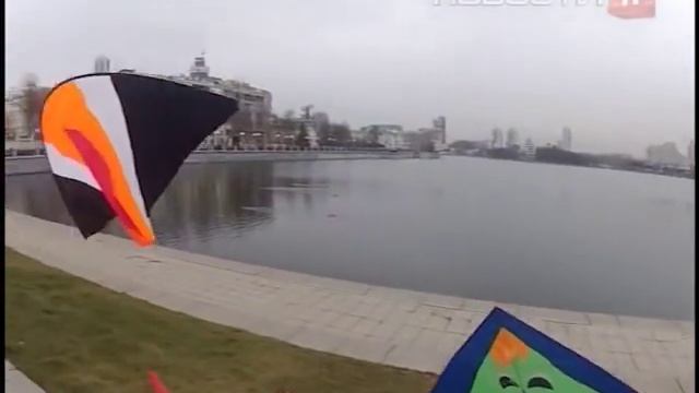 Научиться запускать воздушного змея смотреть онлайн