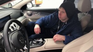 Идеальный автомобиль для города. Mercedes E220d.