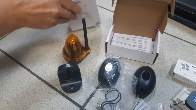 Автоматика для распашных ворот KSW-3000: 2 привода, блок управления, 2 пульта, фотоэлементы, лампа