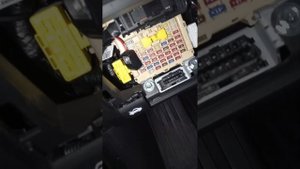 Hyundai Solaris 2021 не работает правый прикуриватель, чиним