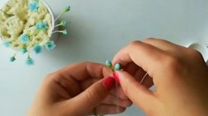 Незабудки из холодного фарфора.