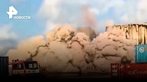 Обрушение в Бейруте: на месте прошлого мощного взрыва рухнуло зернохранилище / РЕН Новости