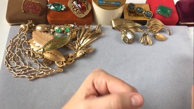 80. Винтаж! Распаковка лота с винтажными украшениями! Все оттенки золота! смотреть онлайн