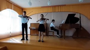 Даниил Крамер " Танцующий скрипач" в исполнении МБУ ДО "ДМШ №9"