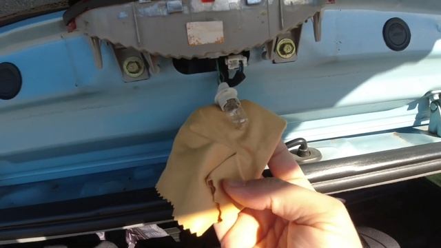 Hyundai Getz Orta Fren Ampulu Nasıl Değiştirilir ?