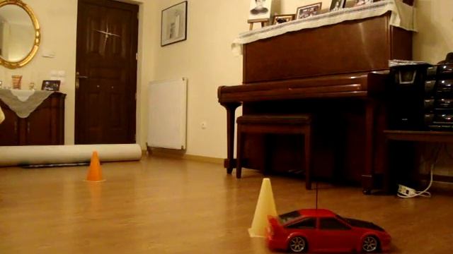 HPI e10 drift toyota corolla AE86 trueno смотреть онлайн