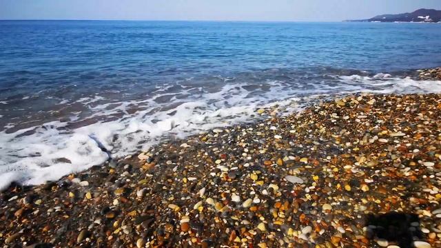Воспоминания  ?? Море, пляж, плеск прибоя, красота