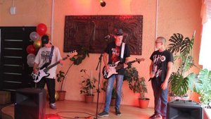 Лица и Маски. Рок Группа Драйв.