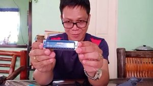 Easttop T008K Diatonic Harmonica in the Key of G (Unboxing and First Impression)