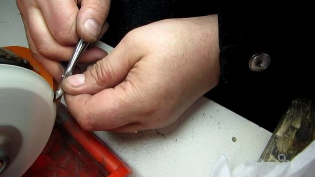Заточка кусачек, черновая.