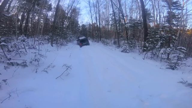 ПОЕЗДКА В ТАЁЖНОЕ ЗИМОВЬЁ, на Suzuki Jimny . смотреть онлайн