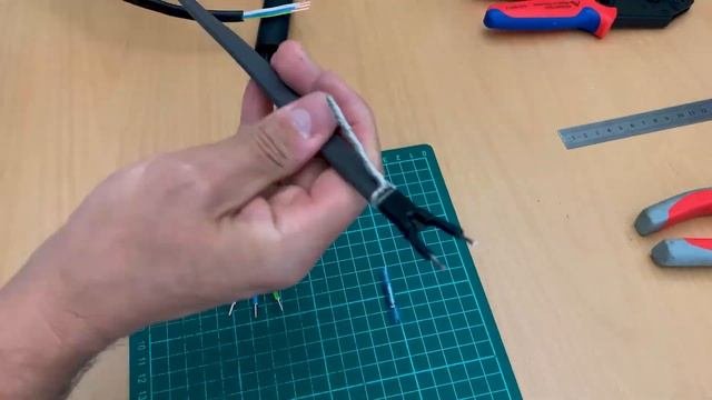 Муфтирование саморегулируемого кабеля