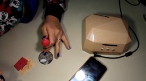 Красивый маникюр. Модный дизайн. Витраж + стемпинг. Праздничный дизайн гель лаком