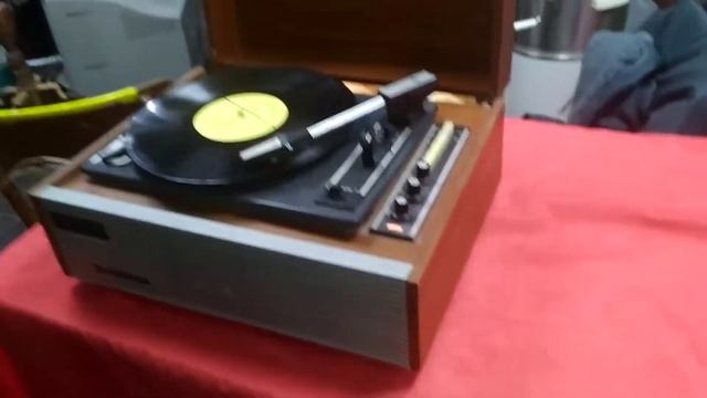 НАИОТЛИЧНЕЙШИЙ - ВИНТАЖНЫЙ ПРОИГРЫВАТЕЛЬ ВИНИЛА - РОНДО 201 - НАШ ЛОТ НА МЕШКЕ - РАБОЧИЙ - ГРОМКИЙ смотреть онлайн