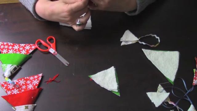 Елочные украшения из остатков ткани. #212.