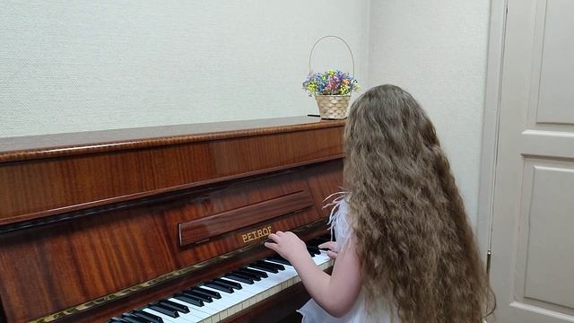 А. Гречанинов "Мазурка" Р. Шуман"Первая утрата" Исполняет Андреева Виктория Евгеньевна 7 лет- 1 кл. смотреть онлайн