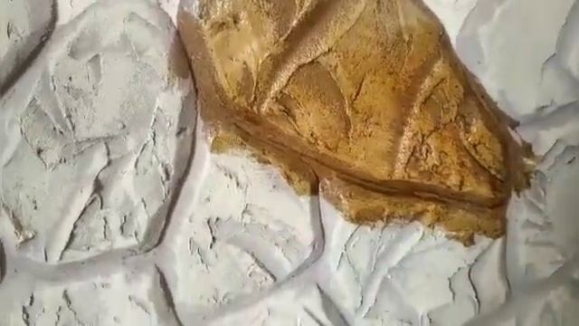 Покраска декоративного камня.