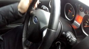 Стук в руле автомобиля. Что это?