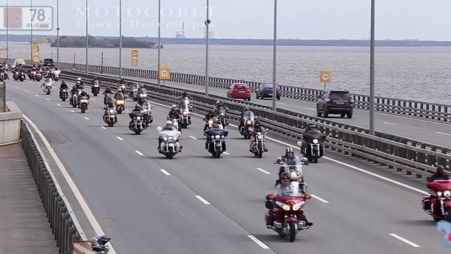 Мотоколонна Санкт-Петербург - Кронштадт. Мотокарнавал и день города 23 мая 2015 года