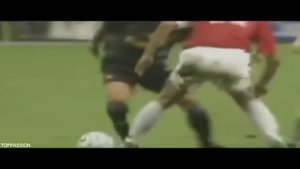 Топ 30 сольных проходов в мире футбола от известых футболистов|Solo passes of football players 2019