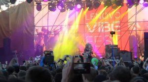 IOWA - Мама, когда я рядом с ним.. - LENOVO VIBE FEST Saint-Petersburg 01.08.2015