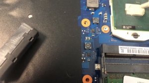 Замена термопасты и чистка ноутбука samsung np300v5a 02.07.2021