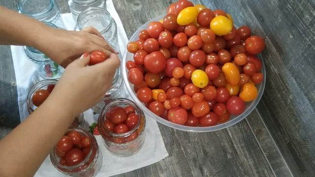 Томаты в собственном соку. смотреть онлайн