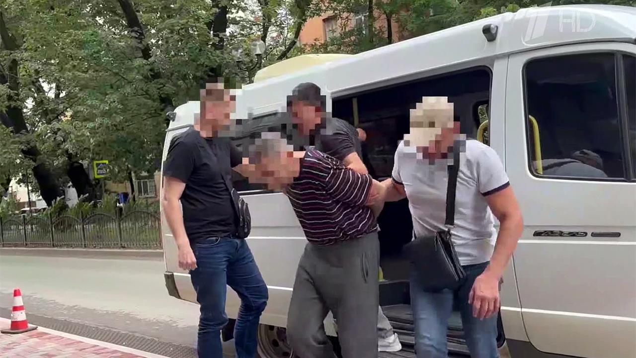 Сотрудники ФСБ задержали жителя Крыма, который работал на украинские спецслужбы