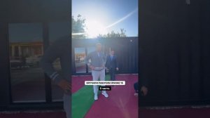 умар кремлев вручили рабочим новый айфон 15 про макс