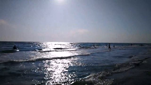 КРЫМ. п. Штормовое. Вечерняя прогулка по пляжу. смотреть онлайн