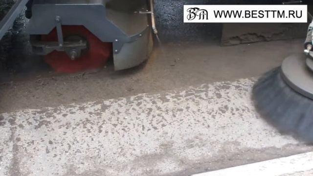 Демонстрация работы вакуумной подметально-уборочной машины ПУМ-53605 смотреть онлайн